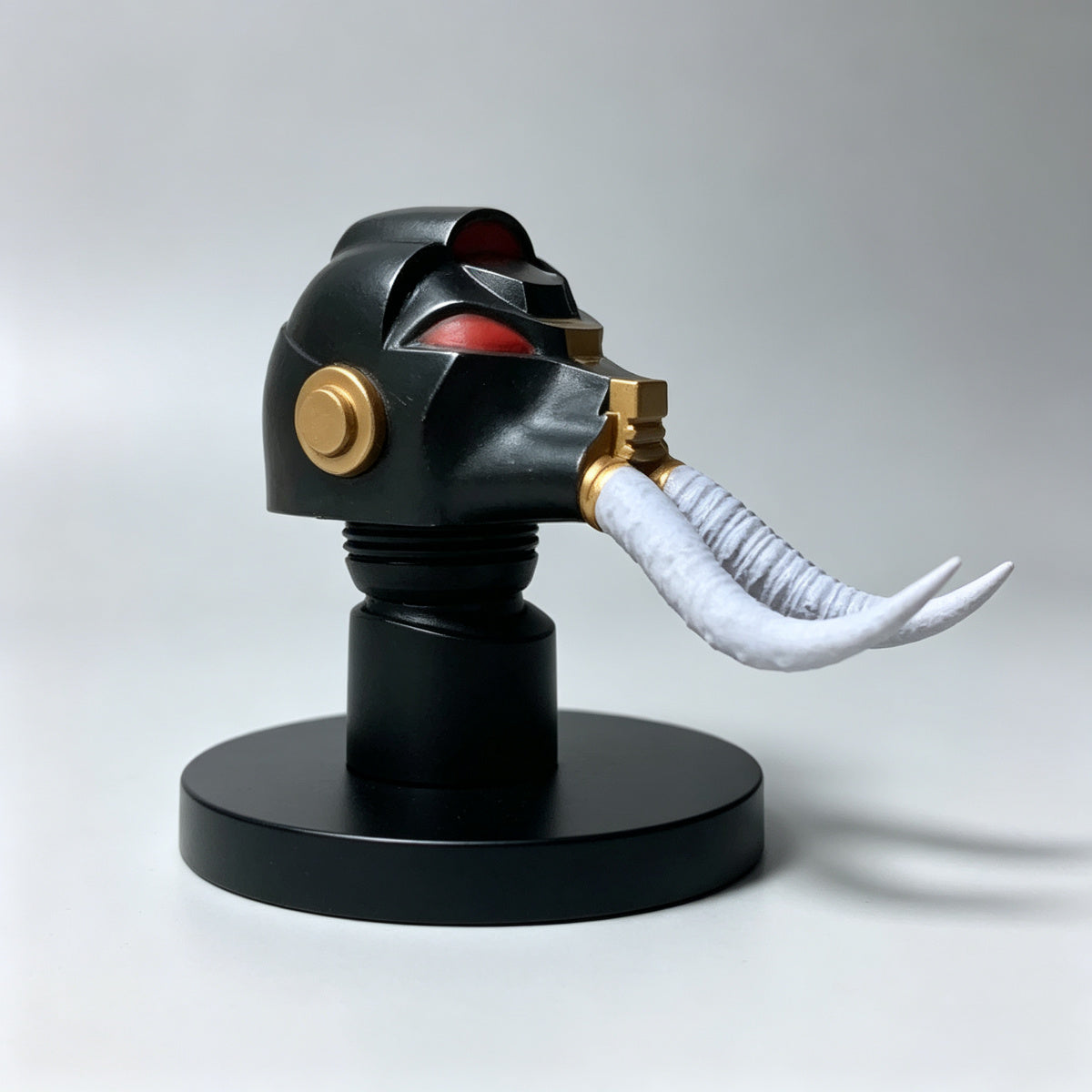 Custom Black Legion Chaos Terminator Tusked Helmet - 1/18 Action Figure Head Sculpt Upgrade