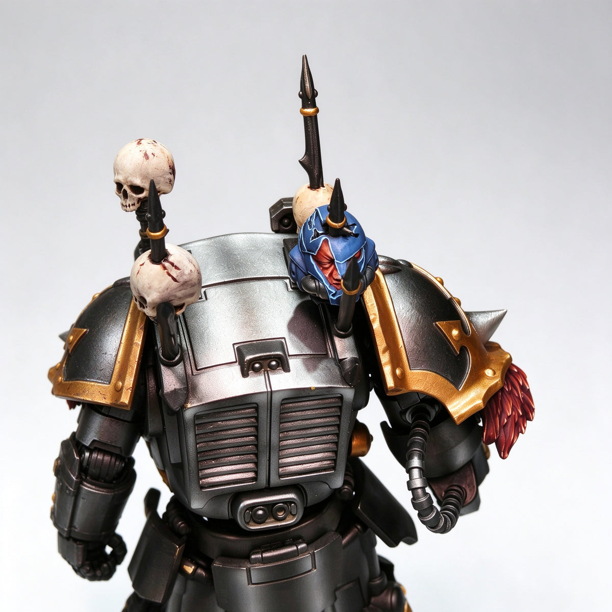 Custom 1/18 Iron Warriors Chaos Terminator Siege Lord (Hazard Stripe Edition)