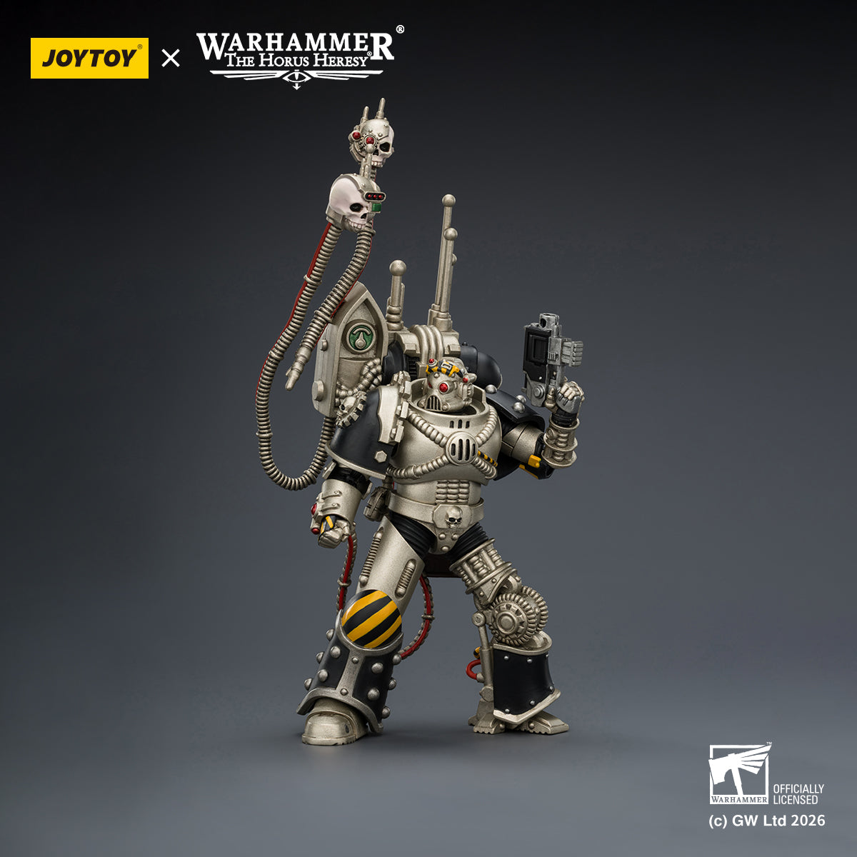 Iron Warriors Legion Praevian 1/18 scale figure - Full articulation and gear display.