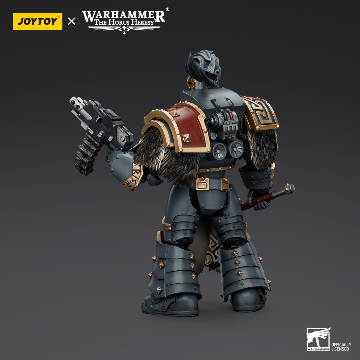 Back view of Space Wolves Varagyr Thegn, highlighting the rear armor, power pack, and wolf pelt details, prepared for the charge.