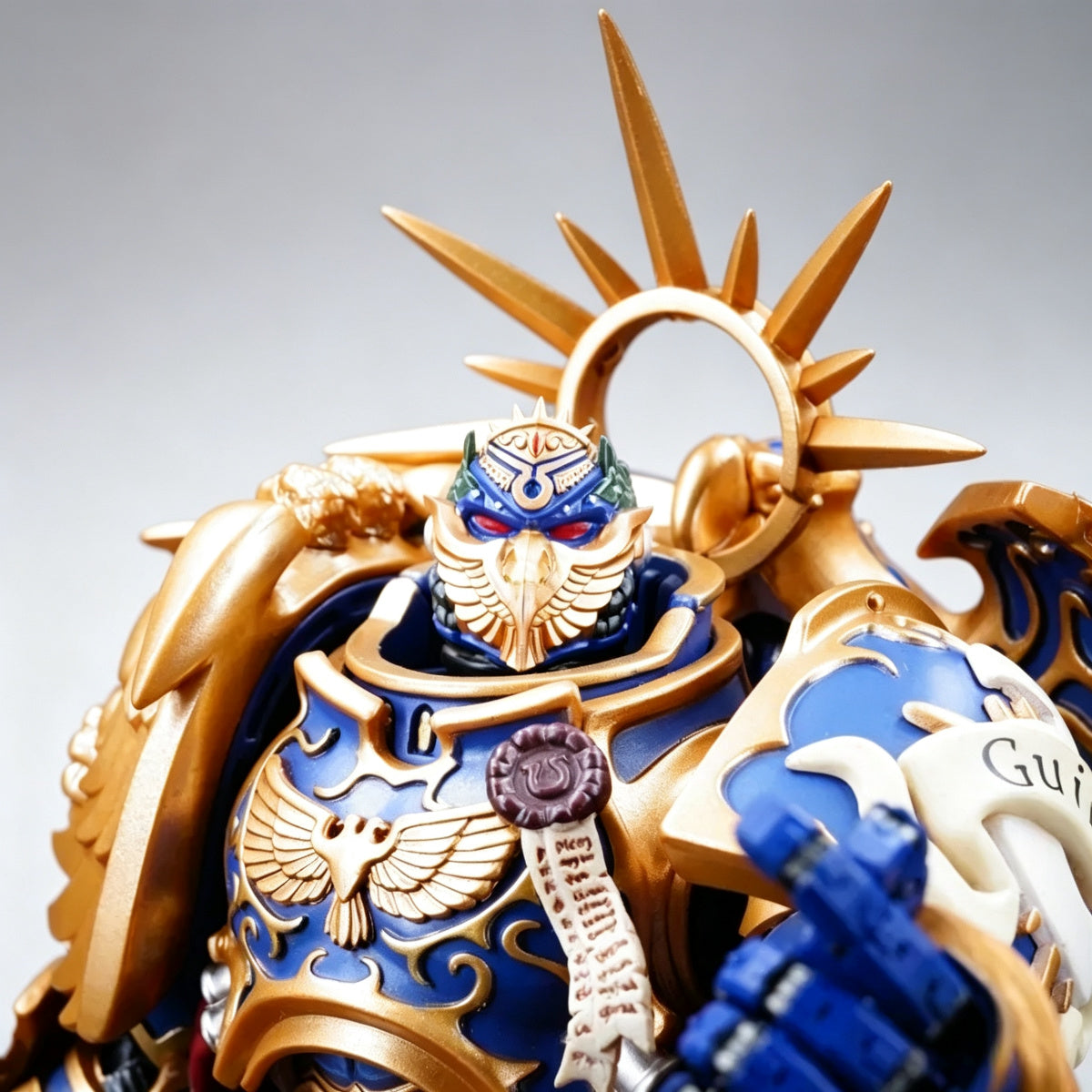 Custom Roboute Guilliman Primarch Helmet Head Sculpt - Eagle Mask & Iron Halo