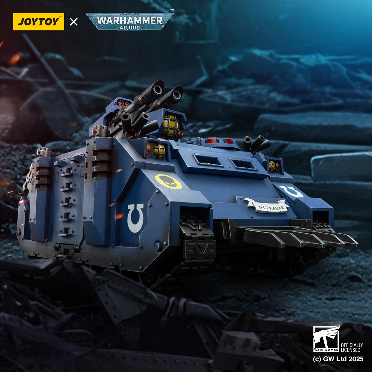 JOYTOY Warhammer 40,000 - Ultramarines Razorback with twin lascannon
