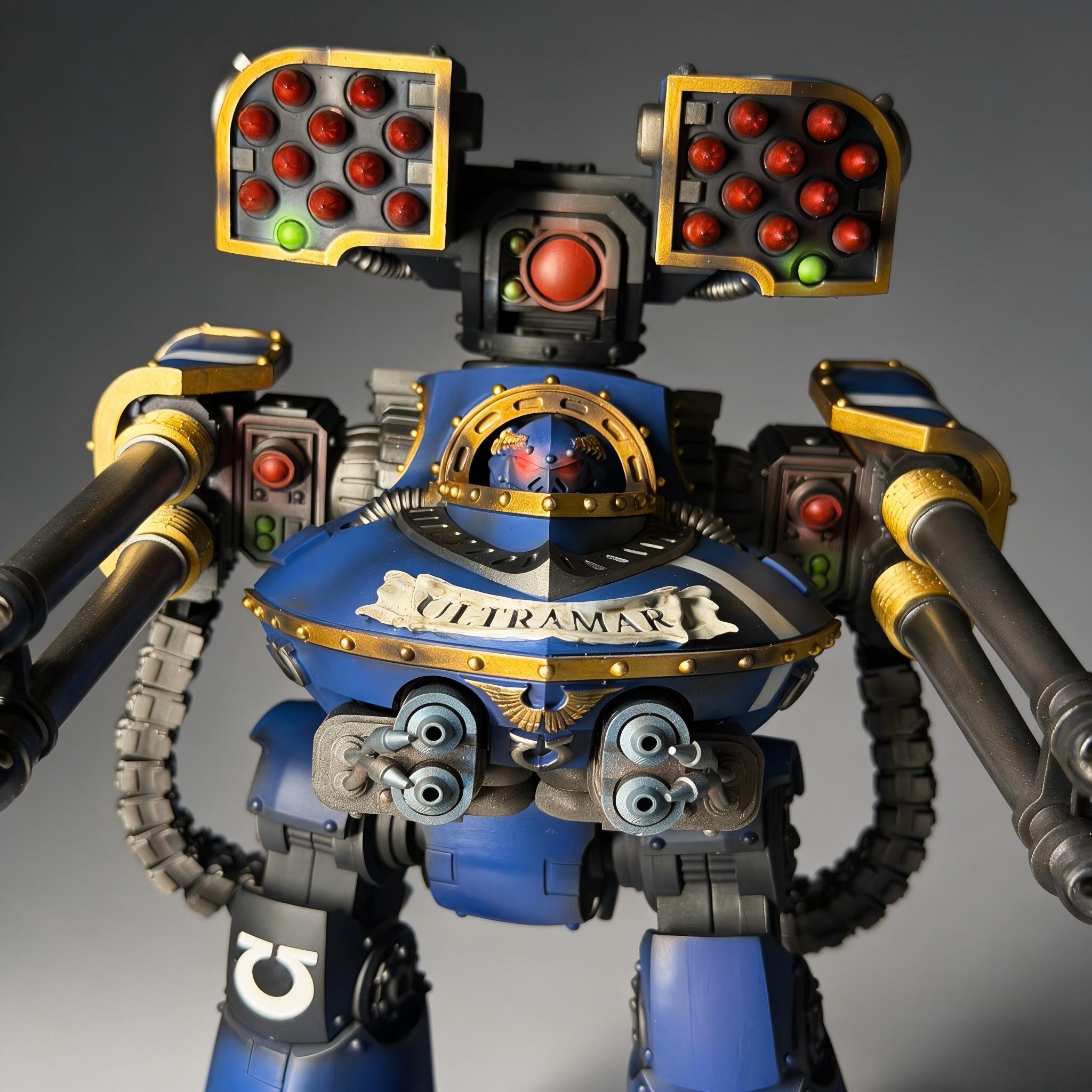 Custom 13" Ultramarines Deredeo Dreadnought Action Figure – Studio Custom