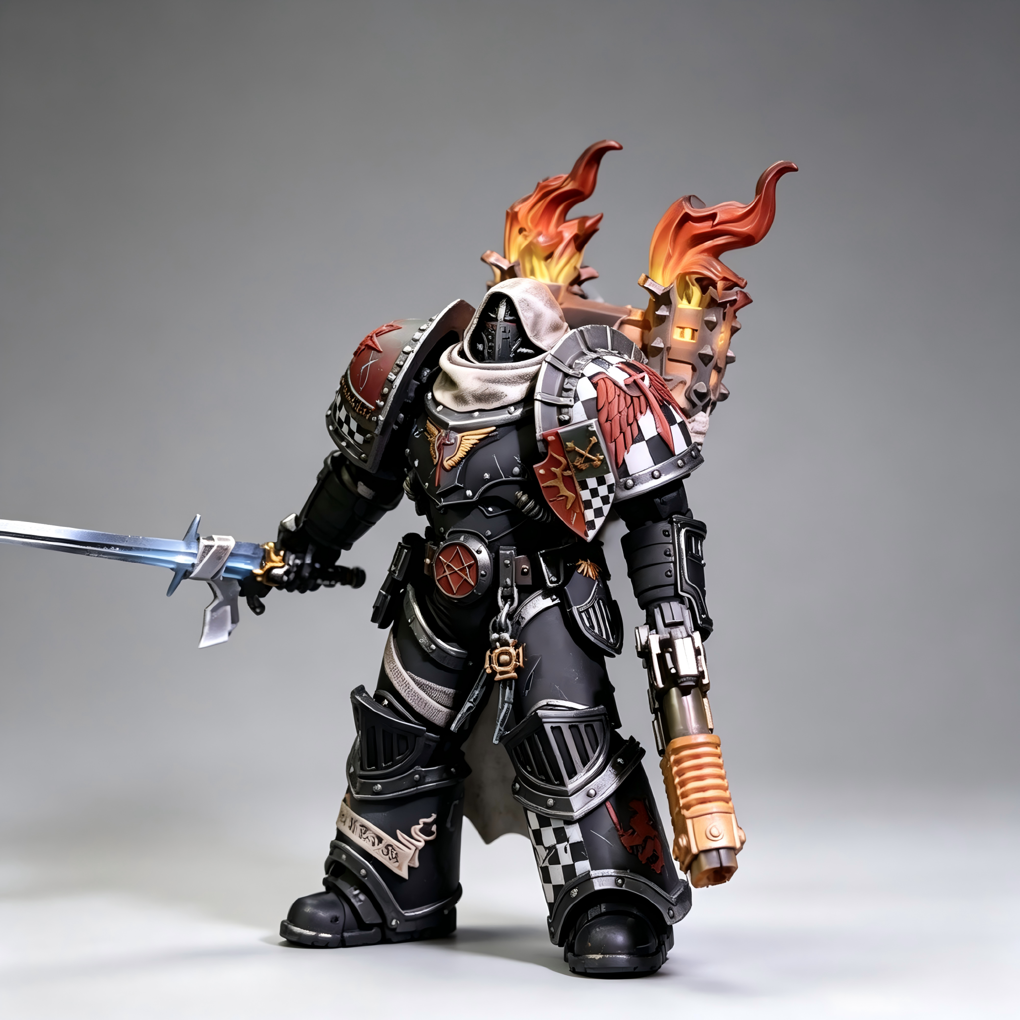 Dark Angels Hooded Chapter Master - 1/18 Custom (Flame Braziers & Glowing Plasma Weaponry)