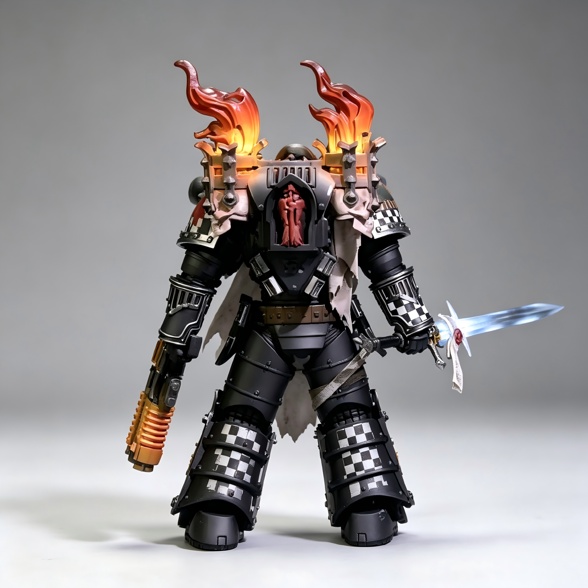 Dark Angels Hooded Chapter Master - 1/18 Custom (Flame Braziers & Glowing Plasma Weaponry)