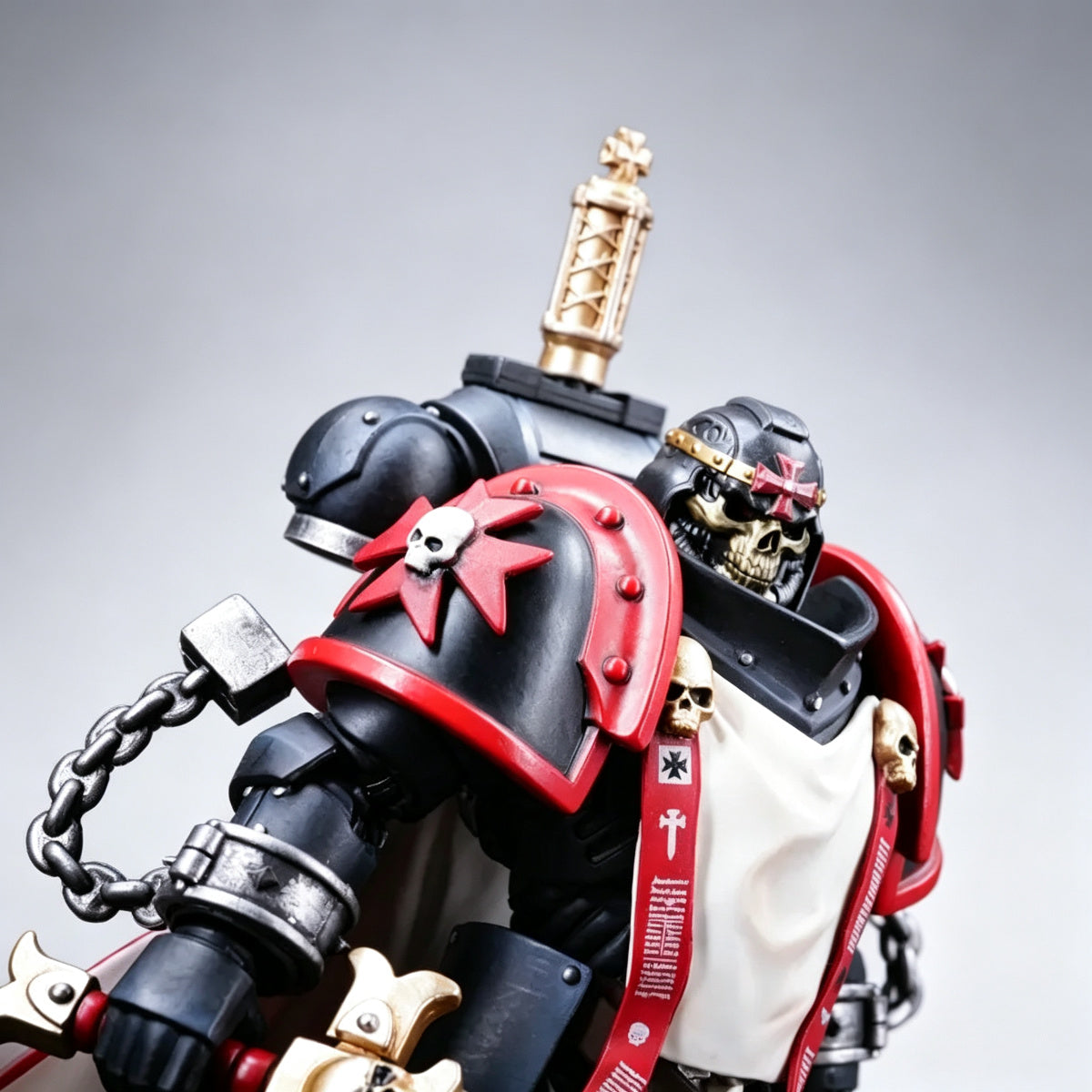 Custom Black Templars Helmet - Gold Skull & Red Cross