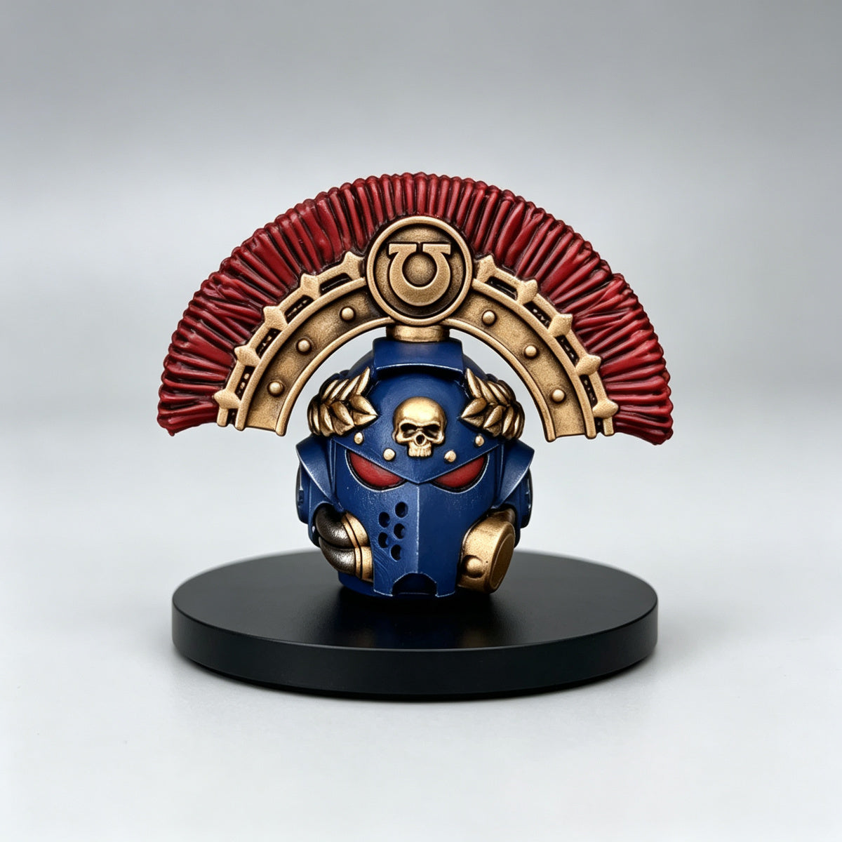 Custom Ultramarines Centurion Helmet with Transverse Crest - 1/18 Action Figure Upgrade