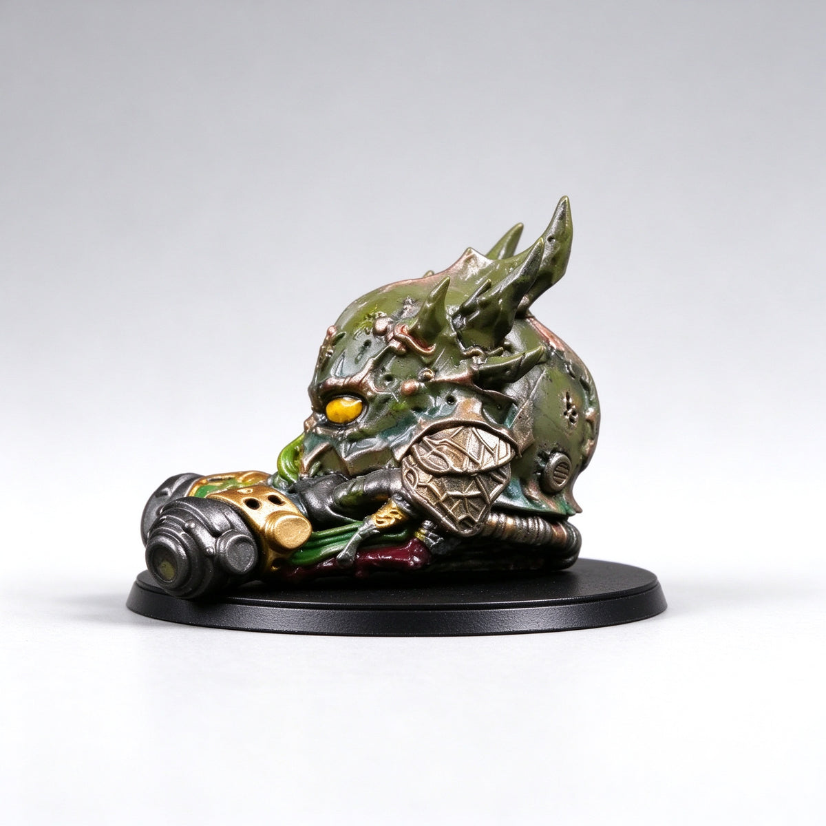 Custom Death Guard Mortarion Primarch Helmeted Head Sculpt - Custom Action Figure Upgrade