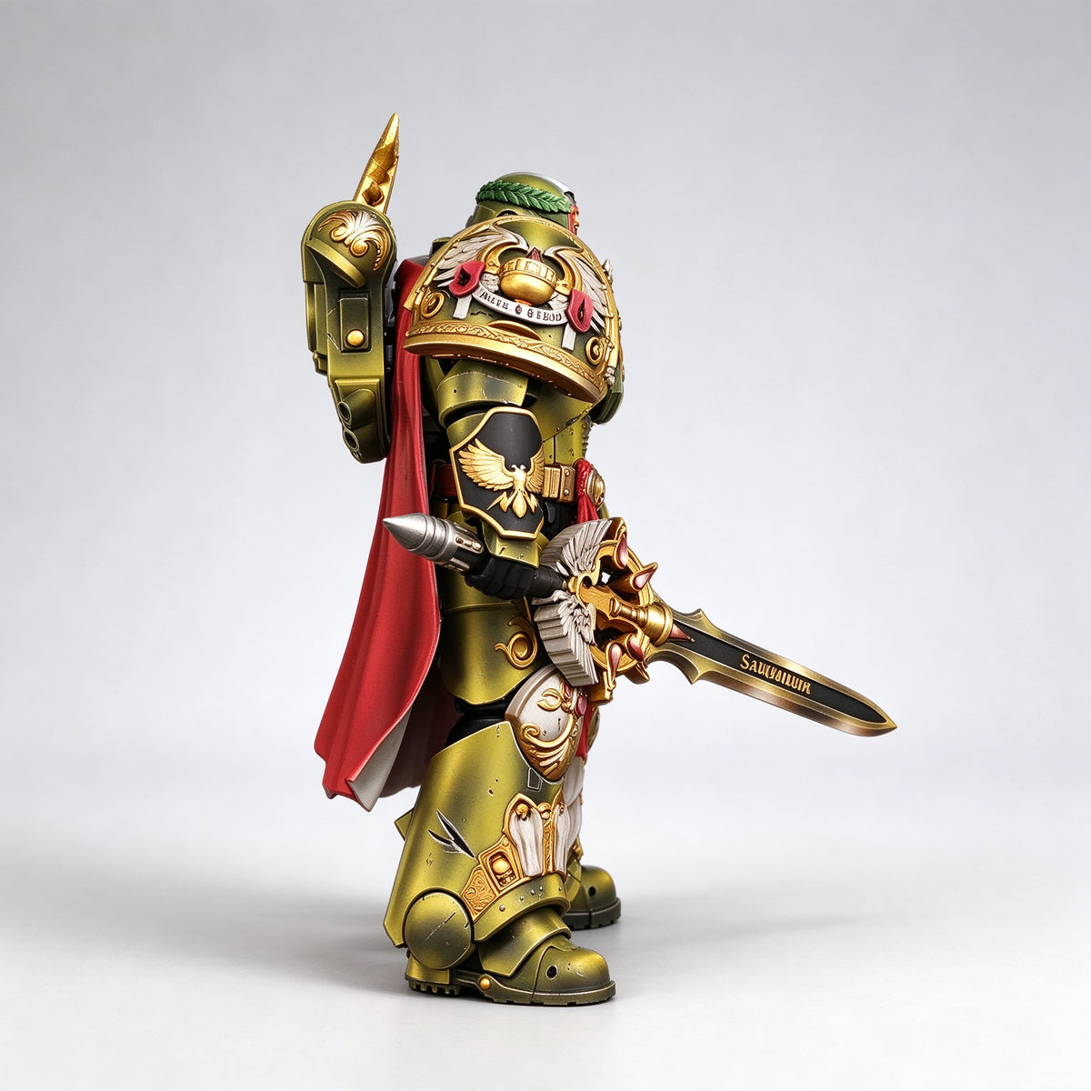 Custom 1/18 Lamenters Chapter Master (Auric Relic Armor Edition)