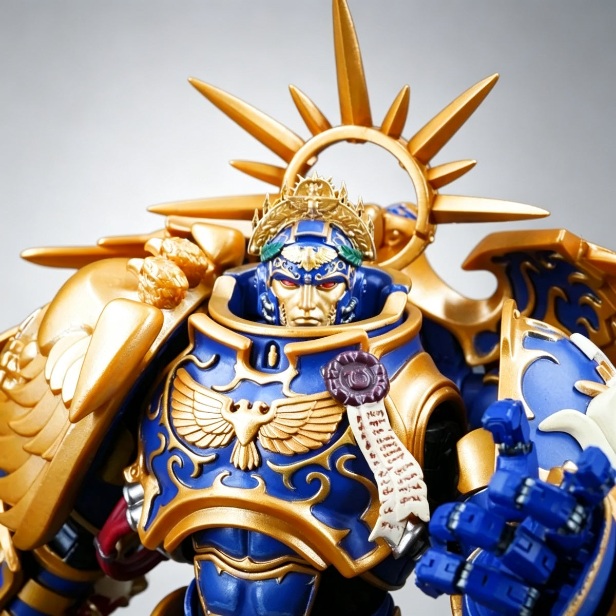 Custom Roboute Guilliman Helmet - Gold Face Mask