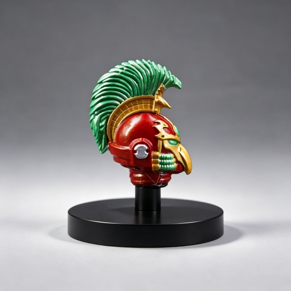 Custom Thousand Sons Helmet - Green Plume & Gold Beak