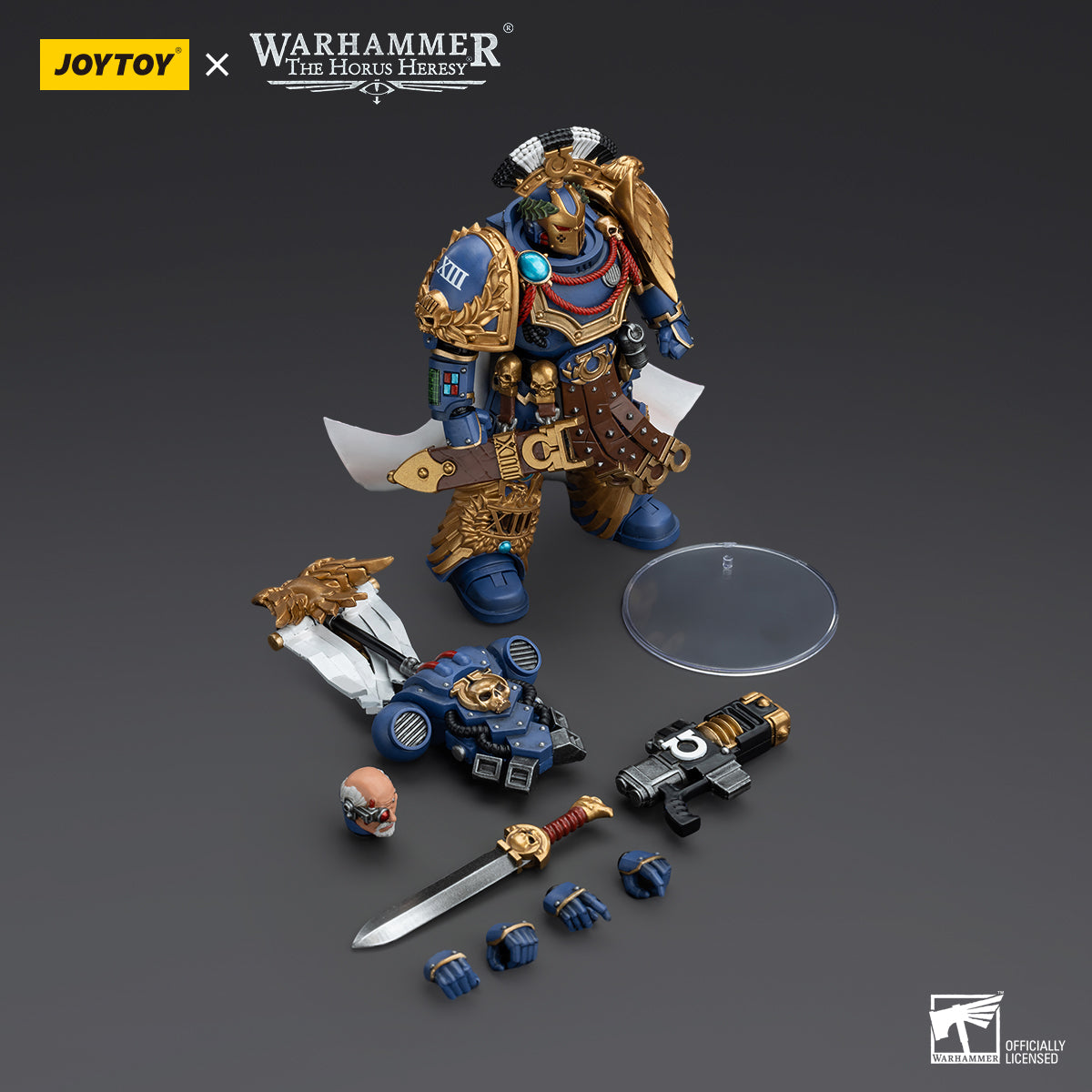 JOYTOY Warhammer The Horus Heresy - Ultramarines Legion Praetor with Power Sword and Volkite Serpenta