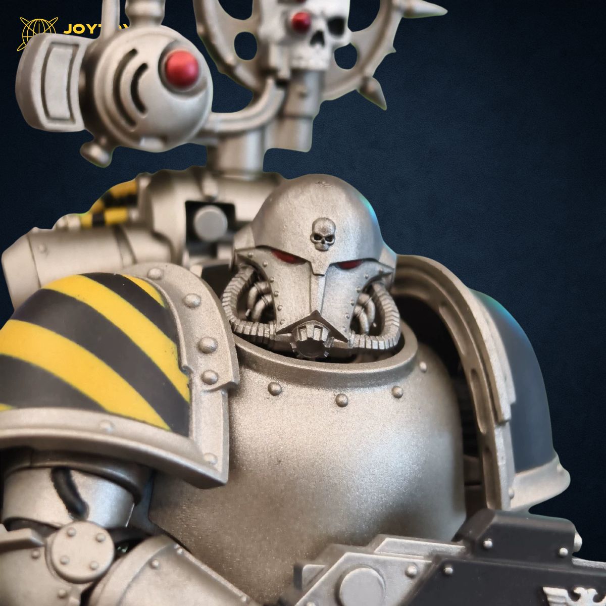 Iron Warriors Helmet Head Sculpt Set – Upgrade Part