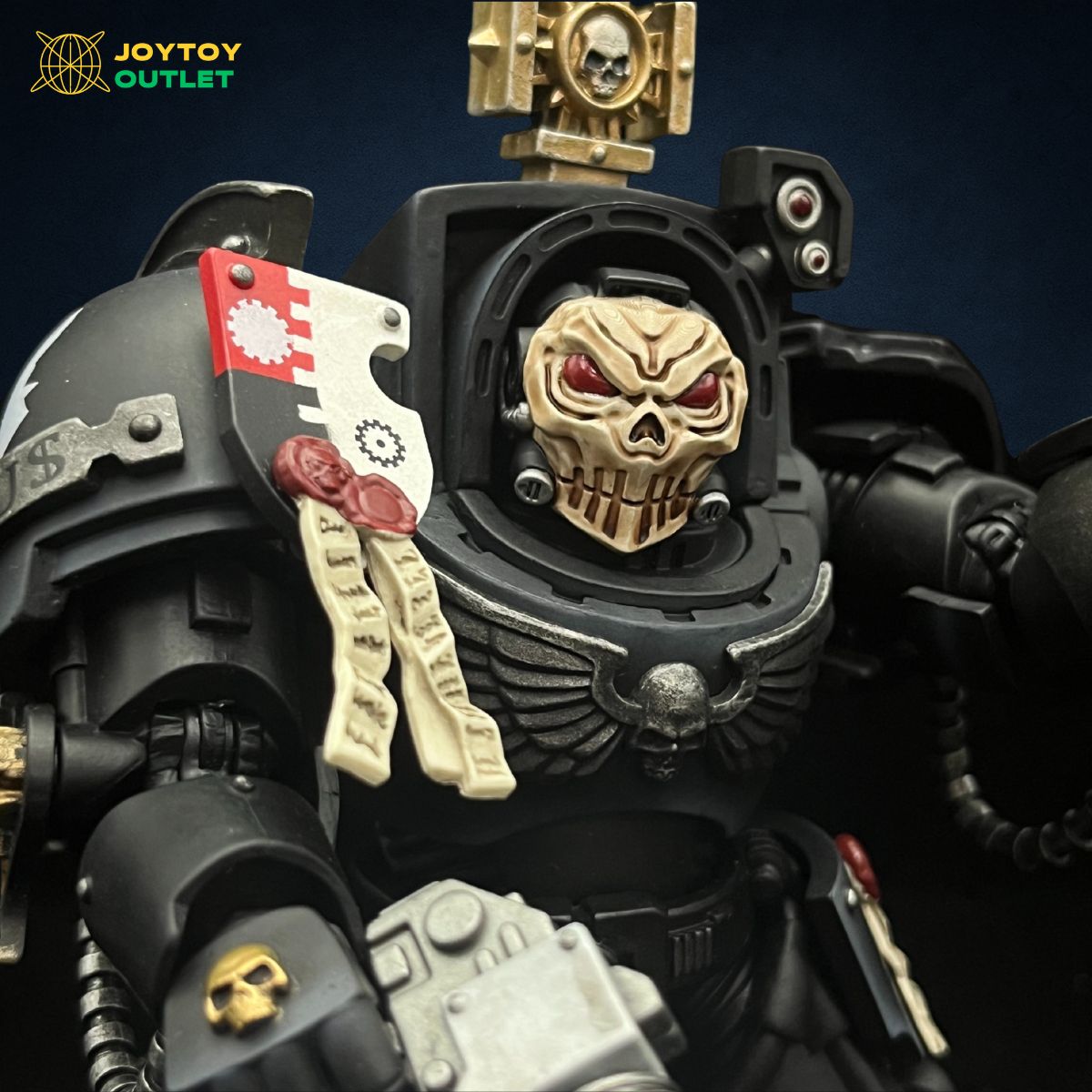 Requiem Skull Helm