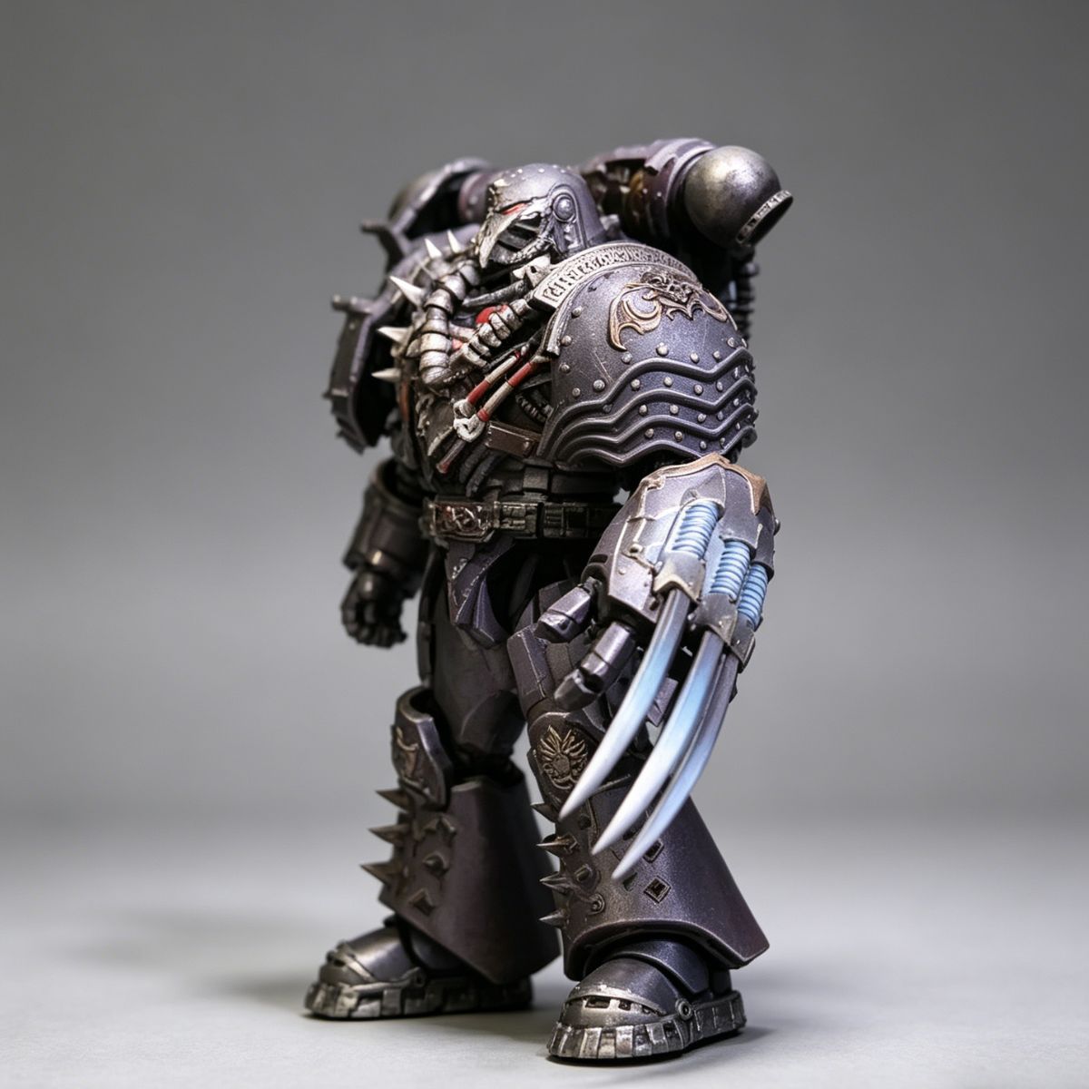 Night Lords Raptor with Lightning Claws – Custom Repaint