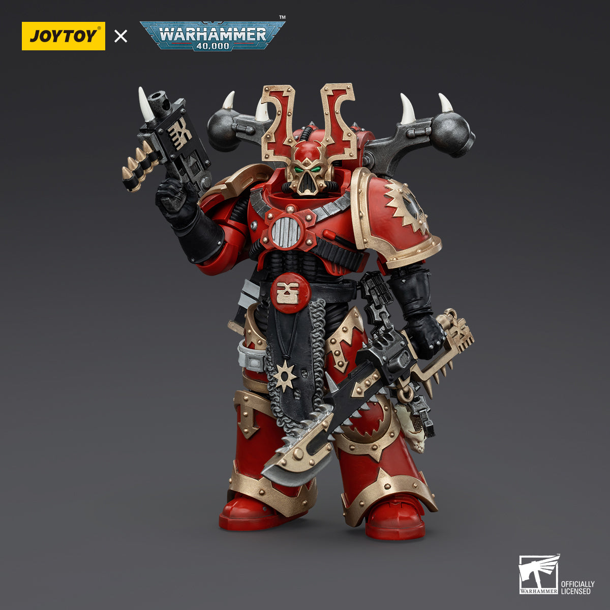 World Eaters Khorne Berzerker, front view. The Khorne Berzerker stands in a battle-ready stance, armed with a chainsword and a bolt pistol.