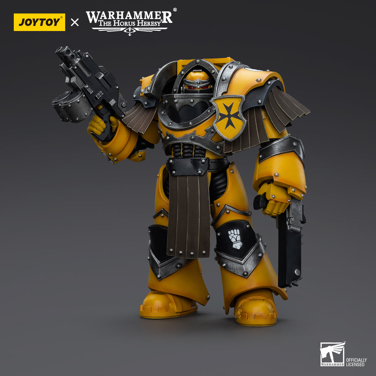 Imperial Fists Cataphractii Terminator with Chainfist, front view.